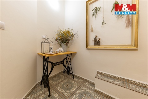 Prodej rodinného domu, 411 m² - 20