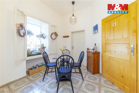 Prodej rodinného domu, 411 m² - 18