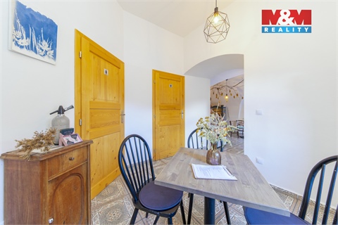 Prodej rodinného domu, 411 m² 22