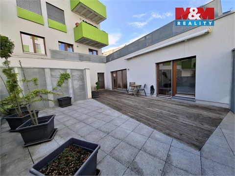 Pronájem bytu 5kk, 150 m² 10