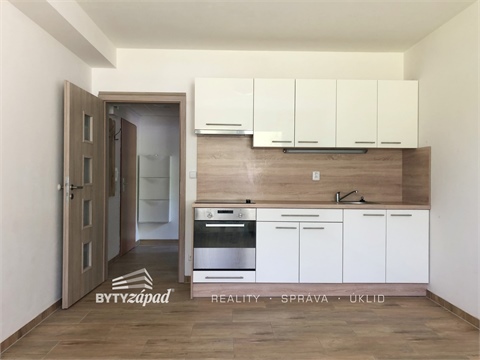 Pronájem bytu 1kk, 25 m² 0