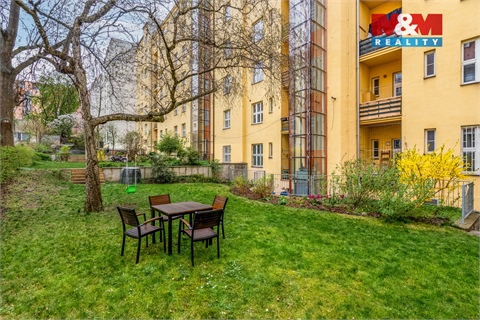 Prodej bytu 2+1, 85 m² 12