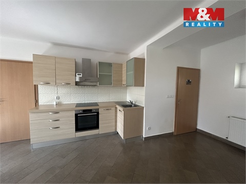 Pronájem bytu 2kk, 51 m² 2