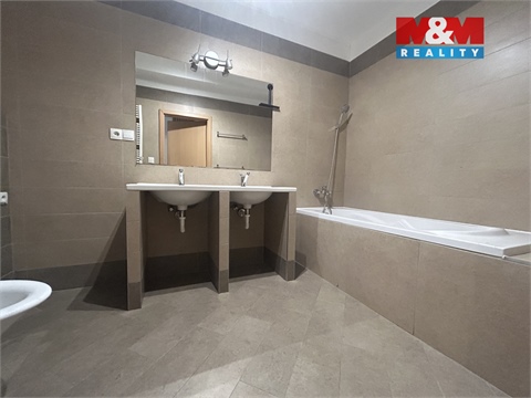 Pronájem bytu 2kk, 51 m² - 12