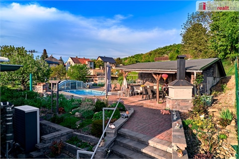 Prodej rodinného domu, 296 m² 12