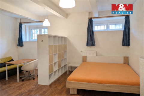 Prodej bytu 2+1, 70 m² - 12