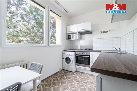 Prodej bytu 1+1, 37 m² - 2