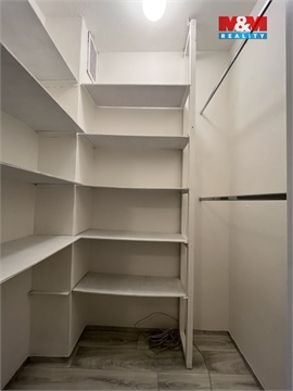 Pronájem bytu 1kk, 28 m² - 2