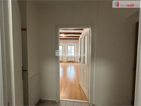 Pronájem bytu 1kk, 28 m² 6
