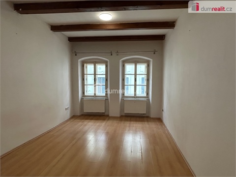 Pronájem bytu 1kk, 28 m² 0