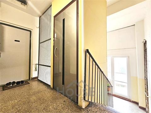 Prodej bytu 2+1, 52 m² 22