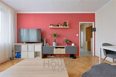 Prodej bytu 2+1, 52 m² 4