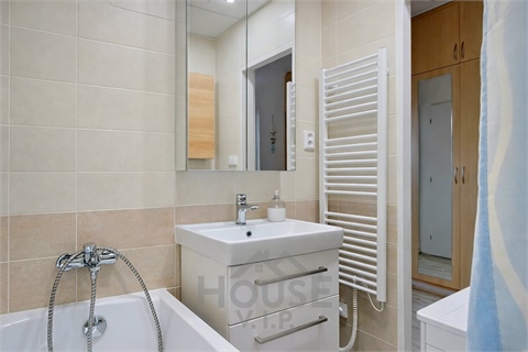 Prodej bytu 2+1, 52 m² - 18