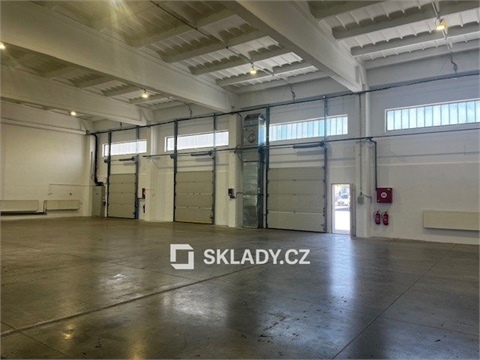 Pronájem skladu / haly, 680 m² 12