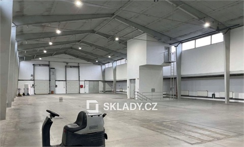 Pronájem skladu / haly, 1 100 m² 4