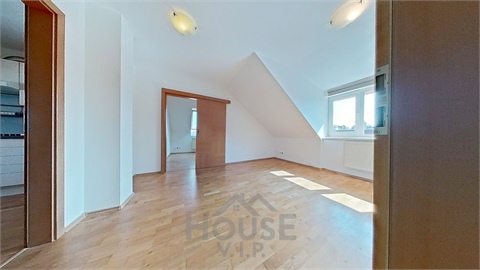 Prodej bytu 2+1, 57 m² - 2