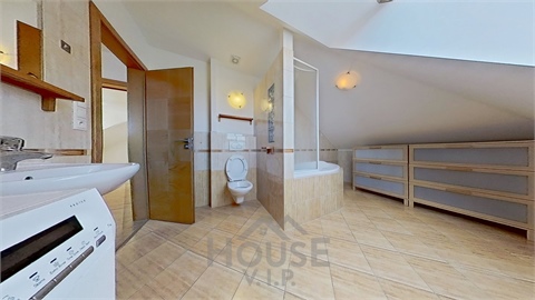 Prodej bytu 2+1, 57 m² 22