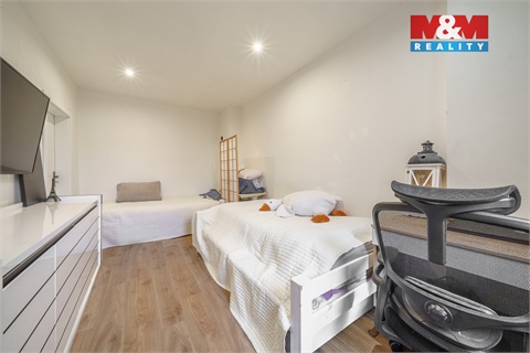 Prodej bytu 2+1, 77 m² - 12