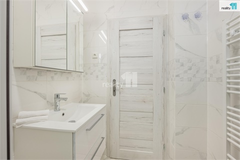 Prodej bytu 2kk, 51 m² - 12