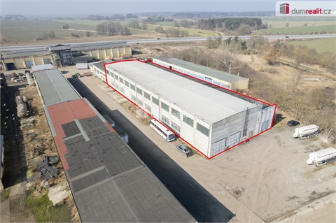 Prodej výrobního objektu, 2 752 m² 0