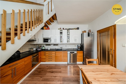 Prodej bytu 4+1, 96 m² 4