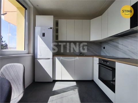 Pronájem bytu 1+1, 32 m²