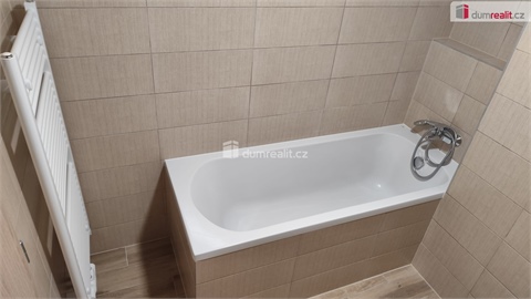Prodej bytu 2kk, 66 m² 12