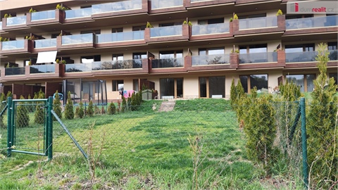 Prodej bytu 2kk, 66 m² 2