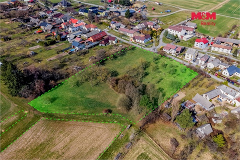 Prodej stavebního pozemku, 75 200 m² 2