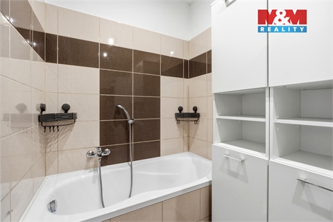 Prodej bytu 3kk, 85 m² 12