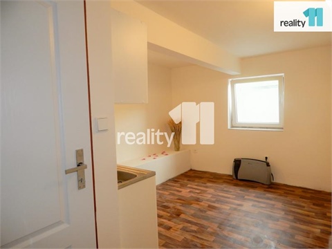 Pronájem bytu 1kk, 20 m² 4