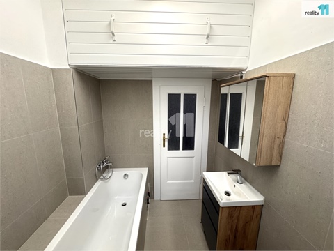 Pronájem bytu 1+1, 49 m² 6