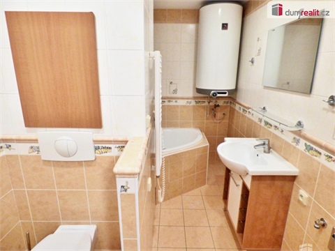 Pronájem bytu 2+1, 55 m² 0