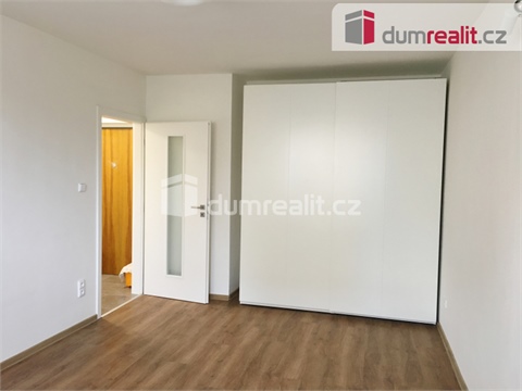 Pronájem bytu 1+1, 34 m² - 0
