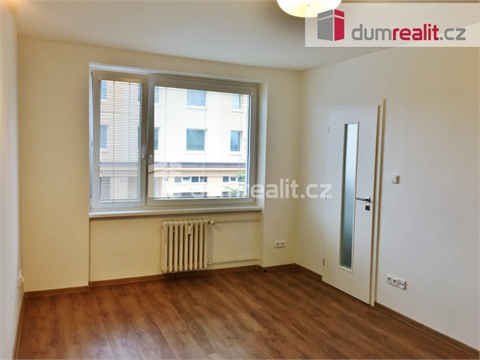 Pronájem bytu 1+1, 34 m² 2