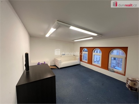 Pronájem kanceláře, 18 m² 0