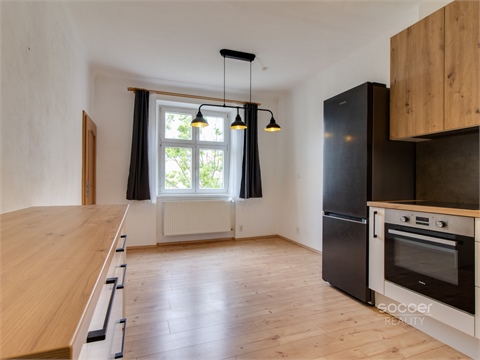 Pronájem bytu 2+1, 76 m² 2