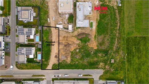 Prodej stavebního pozemku, 998 m² 0
