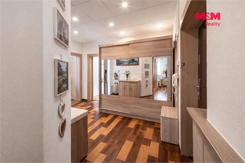 Prodej bytu 2+1, 59 m² - 2