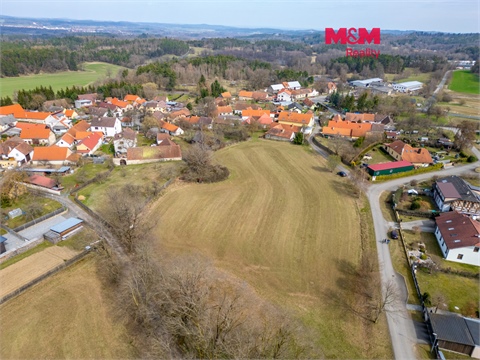 Prodej pozemku pro komerční výstavbu, 8 842 m² 0