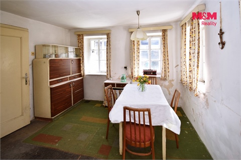 Prodej rodinného domu, 194 m² - 4