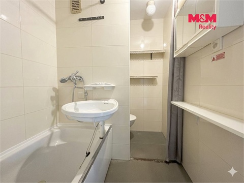 Pronájem bytu 1kk, 28 m² - 4