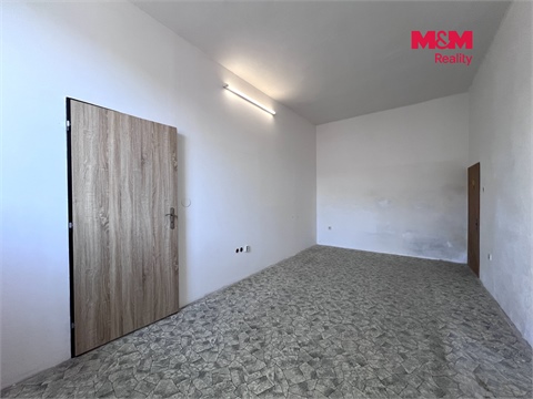 Pronájem obchodních prostor, 210 m² 16