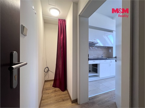 Pronájem obchodních prostor, 42 m² 4