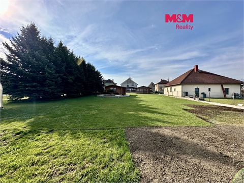 Prodej stavebního pozemku, 925 m² 0