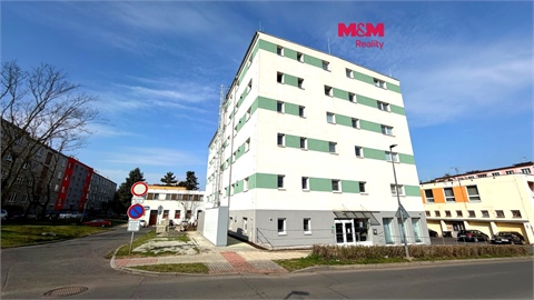 Pronájem kanceláře, 173 m² 0