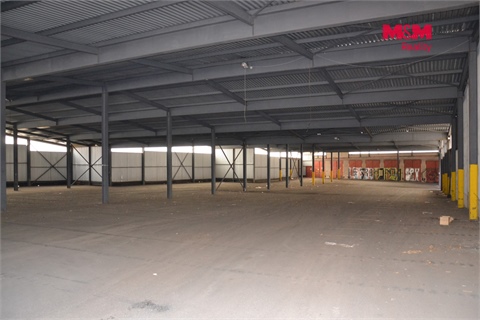 Pronájem skladu / haly, 4 000 m² 4