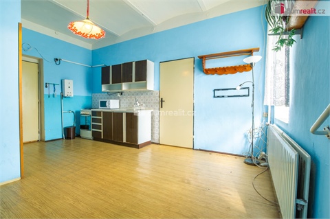 Prodej rodinného domu, 250 m² - 18
