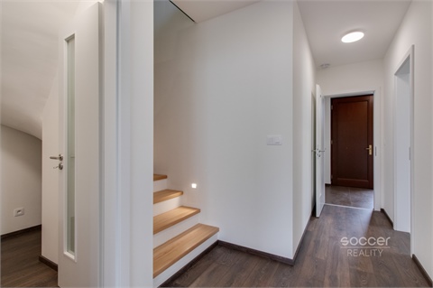 Pronájem rodinného domu, 171 m² - 24