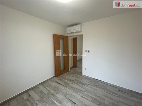 Pronájem bytu 2+1, 38 m² 8